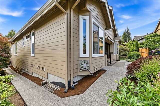 12419 243rd Terrace NE, Redmond, WA 98053