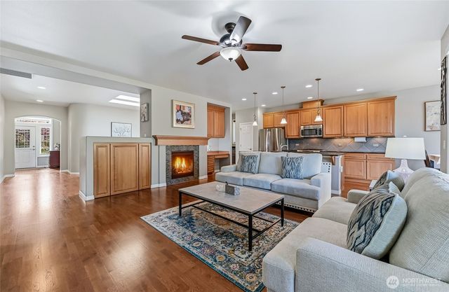12419 243rd Terrace NE, Redmond, WA 98053