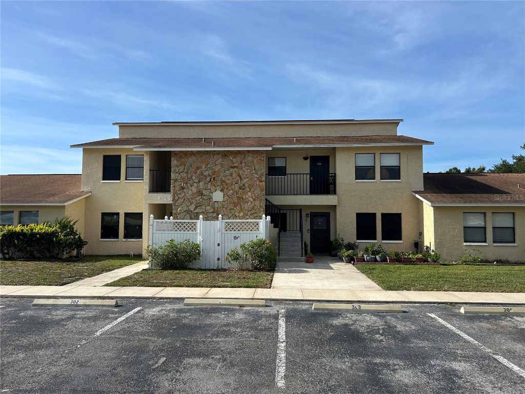 6301 58TH STREET N 305, Pinellas Park, FL 33781
