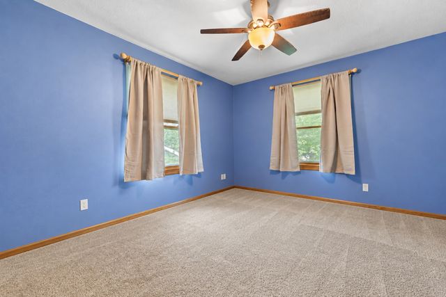6037 Banbridge Drive, Roscoe, IL 61073