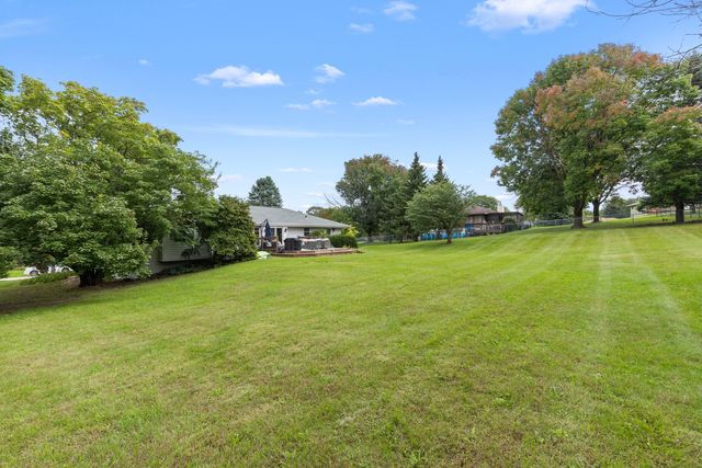 6037 Banbridge Drive, Roscoe, IL 61073