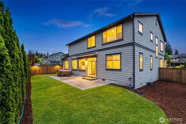 14527 160th Court SE, Renton, WA 98059