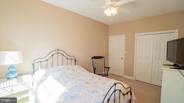 6210 RIVENDALE CT, Mechanicsburg, PA 17050