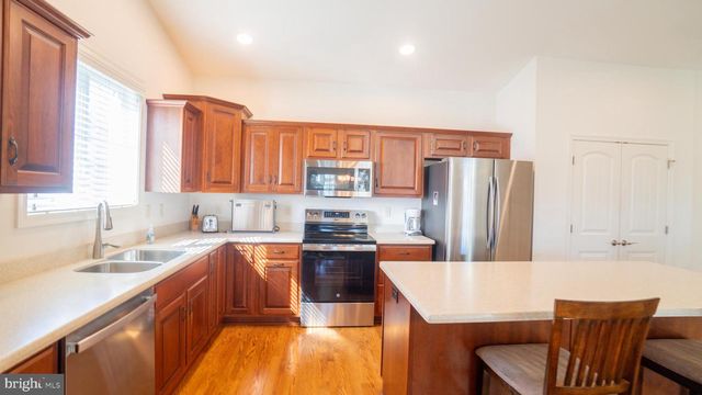 6210 RIVENDALE CT, Mechanicsburg, PA 17050