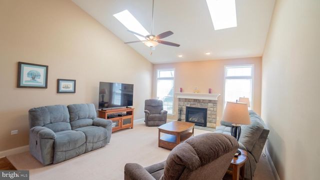 6210 RIVENDALE CT, Mechanicsburg, PA 17050