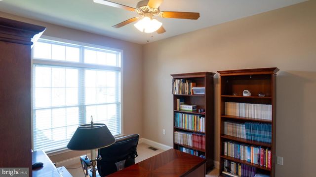 6210 RIVENDALE CT, Mechanicsburg, PA 17050