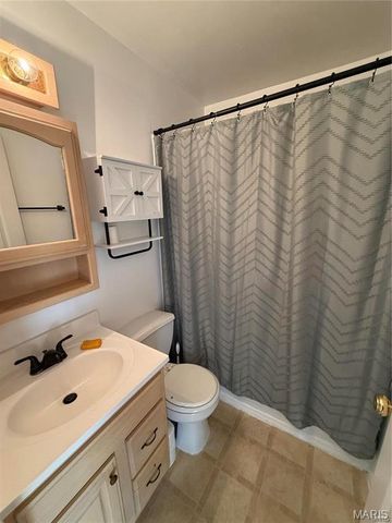 3130 O Hare Drive, St Ann, MO 63074