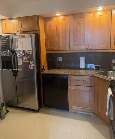 4164 Inverrary Dr 913, Lauderhill, FL 33319