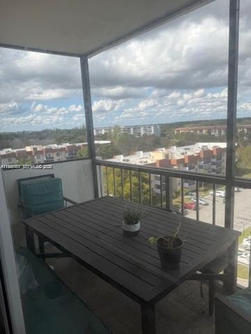 4164 Inverrary Dr 913, Lauderhill, FL 33319