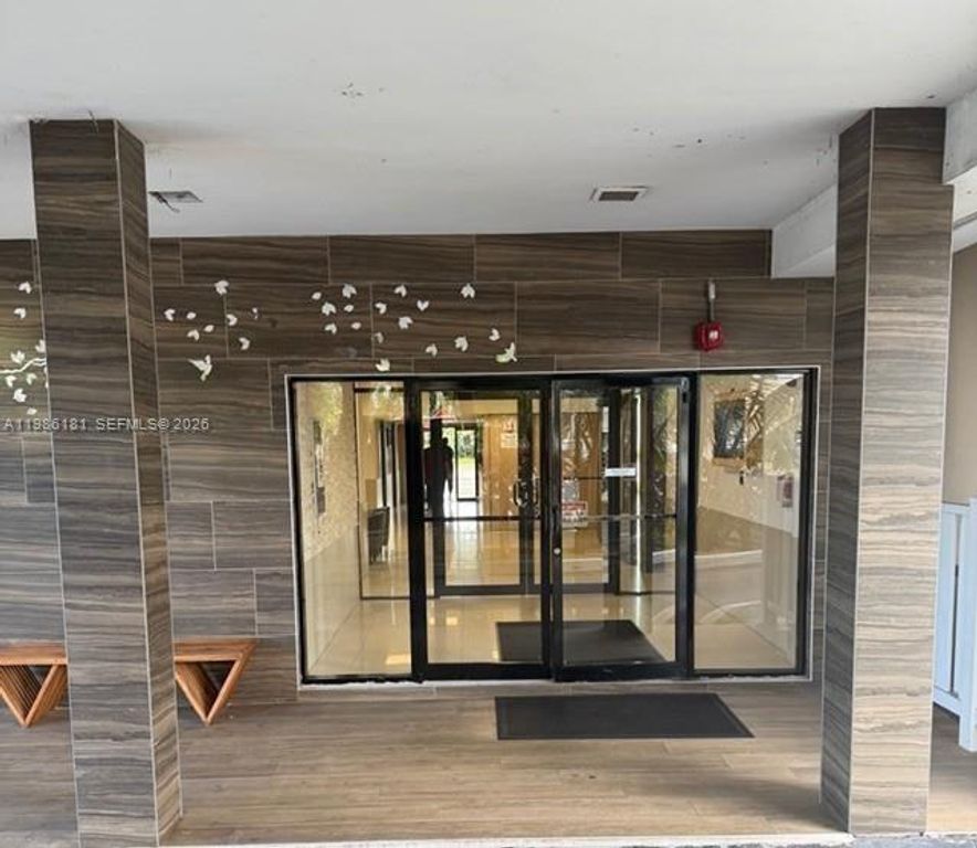 4164 Inverrary Dr 913, Lauderhill, FL 33319