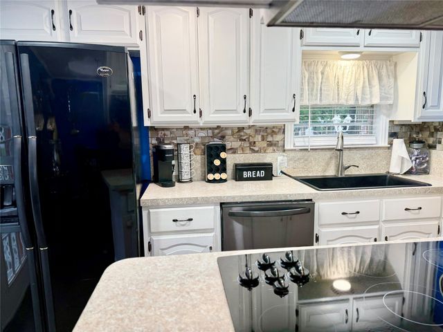4216 Greenwood Road, Weatherford, TX 76088