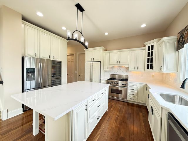 5363 Rosalind Boulevard, Powell, OH 43065