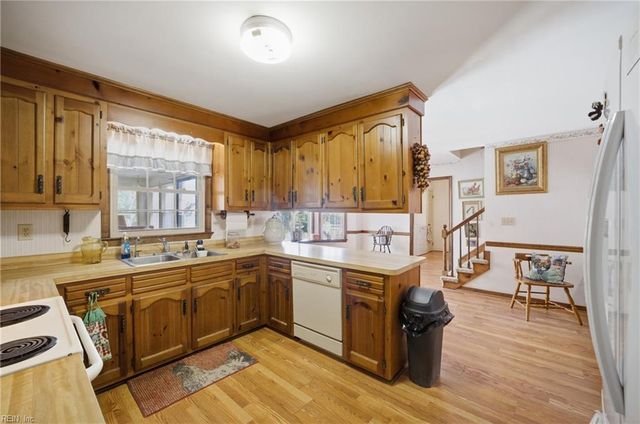 1328 Five Forks RD, Virginia Beach, VA 23455