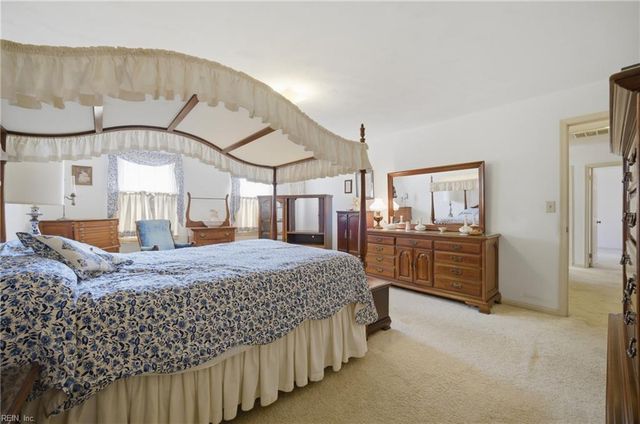 1328 Five Forks RD, Virginia Beach, VA 23455