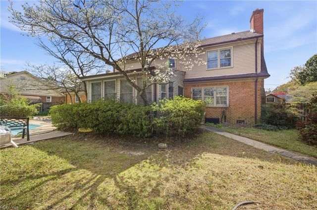 1328 Five Forks RD, Virginia Beach, VA 23455