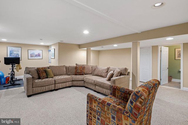 608 BERWICK RD, Wilmington, DE 19803