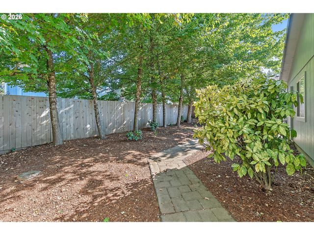 5029 Sw CORONADO St, Portland, OR 97219