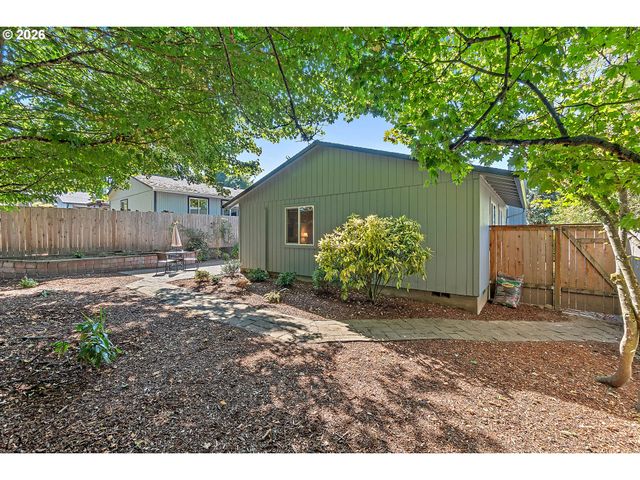 5029 Sw CORONADO St, Portland, OR 97219