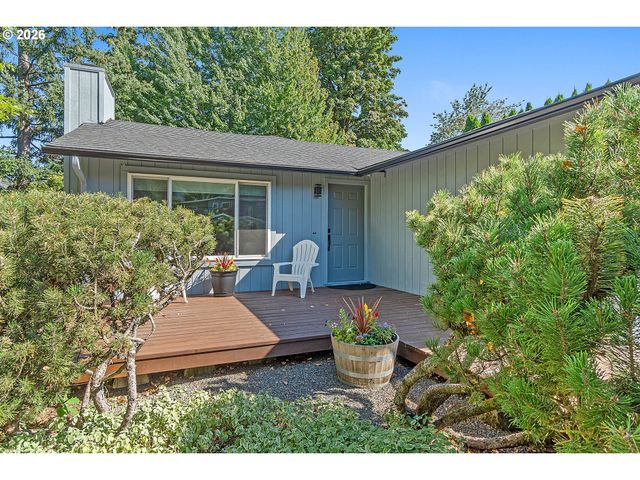 5029 Sw CORONADO St, Portland, OR 97219