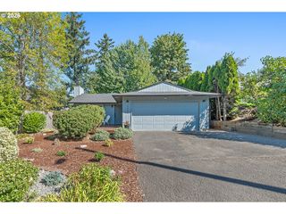5029 Sw CORONADO St, Portland, OR 97219