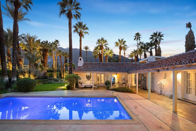 1050 N Cahuilla Road, Palm Springs, CA 92262