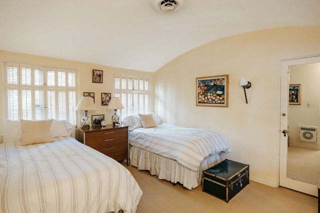 1050 N Cahuilla Road, Palm Springs, CA 92262