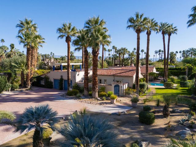1050 N Cahuilla Road, Palm Springs, CA 92262