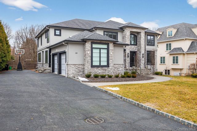 44 Parker Boulevard, Monsey, NY 10952