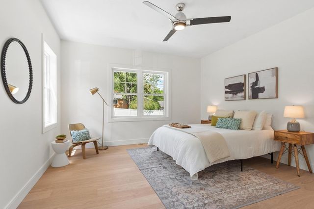 58 Neillian Street 58, Bedford, MA 01730