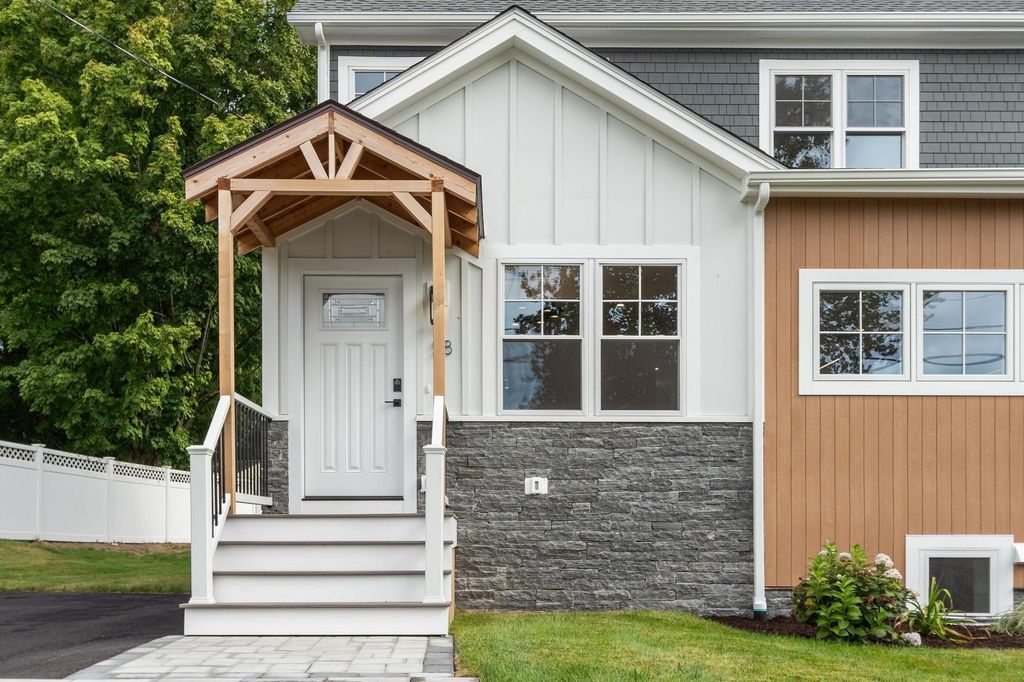 58 Neillian Street 58, Bedford, MA 01730