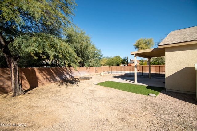 3710 W Sunbright Drive, Tucson, AZ 85742