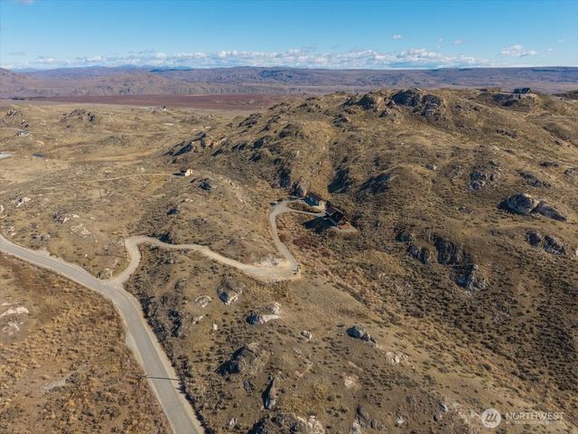 420 Plata Road, Brewster, WA 98812