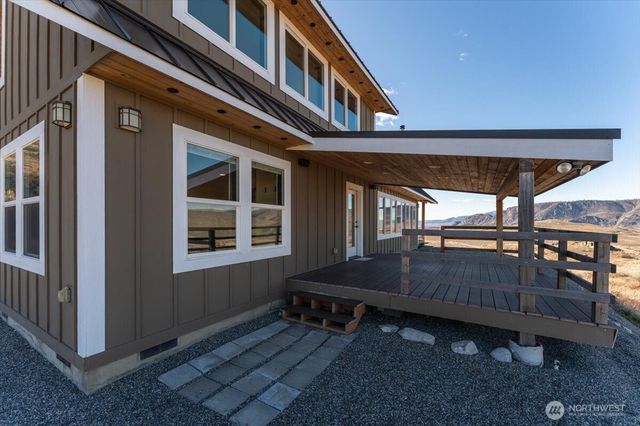 420 Plata Road, Brewster, WA 98812