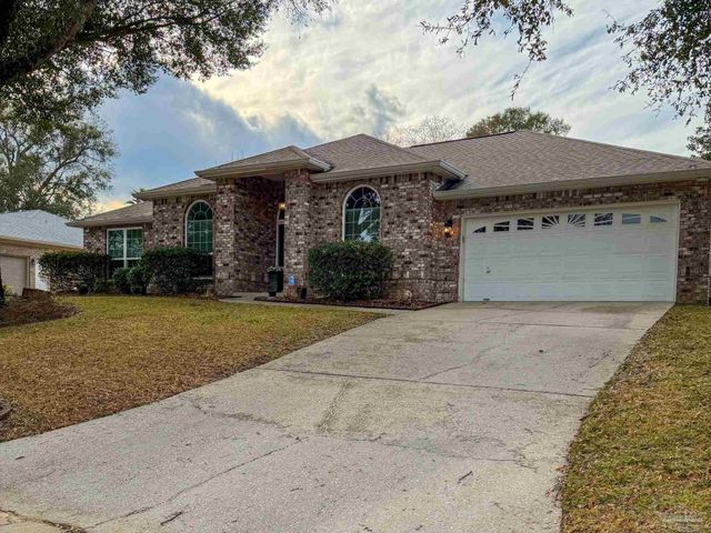 5089 Pine Hollow Dr, Pensacola, FL 32505