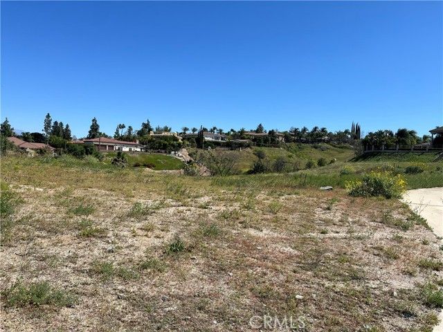 2035 Polo Ct., Riverside, CA 92506