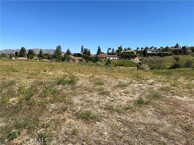 2035 Polo Ct., Riverside, CA 92506