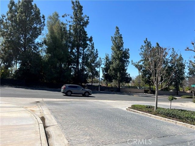 2035 Polo Ct., Riverside, CA 92506