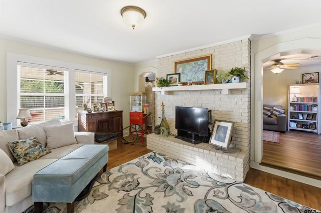 17597 CR 452, Lindale, TX 75771