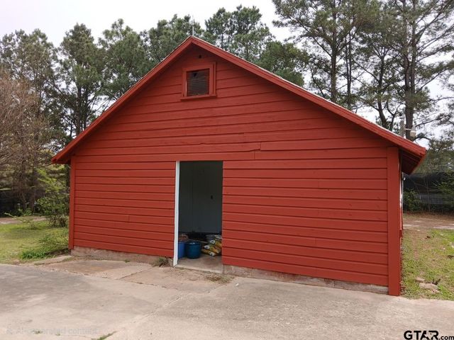 17597 CR 452, Lindale, TX 75771