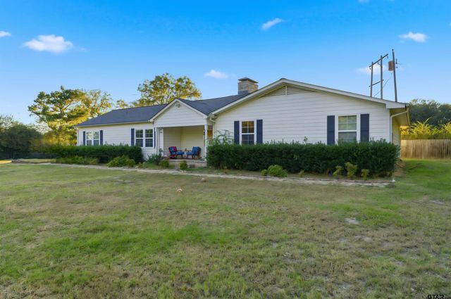 17597 CR 452, Lindale, TX 75771