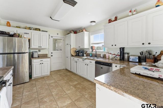 17597 CR 452, Lindale, TX 75771