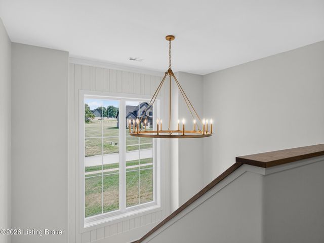 7208 Sunset Ln, Crestwood, KY 40014