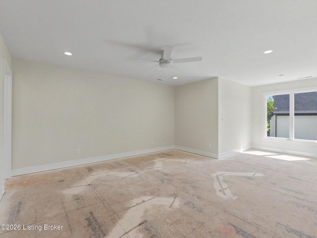 7208 Sunset Ln, Crestwood, KY 40014