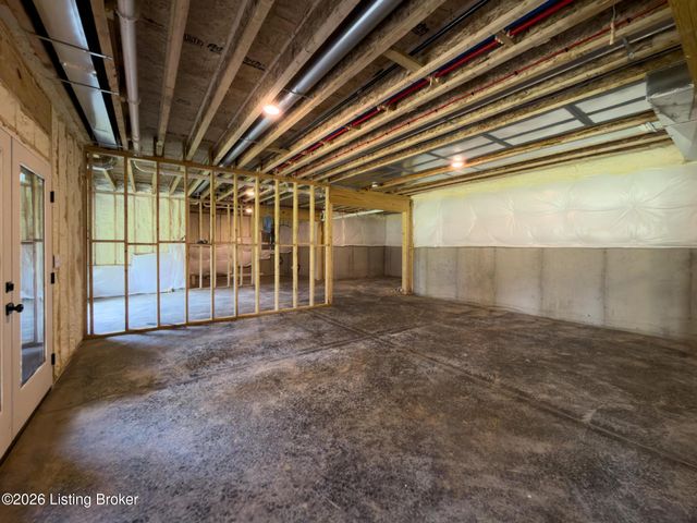 7208 Sunset Ln, Crestwood, KY 40014