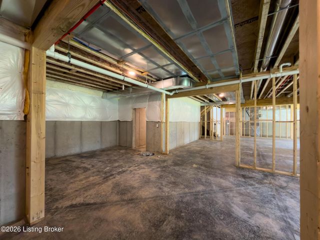 7208 Sunset Ln, Crestwood, KY 40014