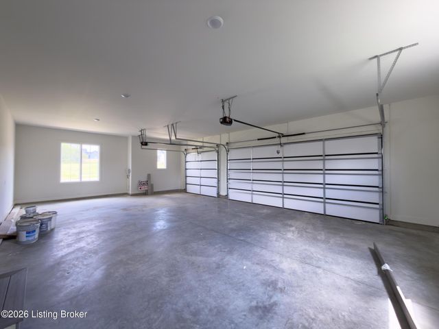 7208 Sunset Ln, Crestwood, KY 40014