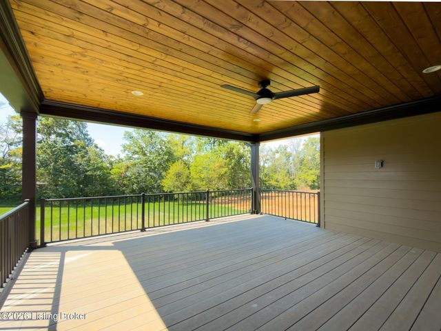 7208 Sunset Ln, Crestwood, KY 40014