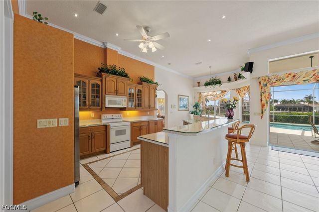 2008 Palaco Grande PKWY, Cape Coral, FL 33904