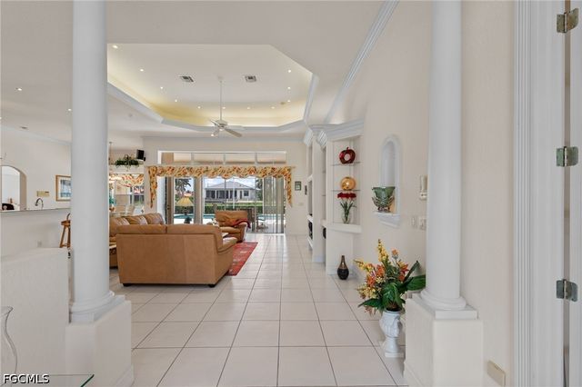 2008 Palaco Grande PKWY, Cape Coral, FL 33904