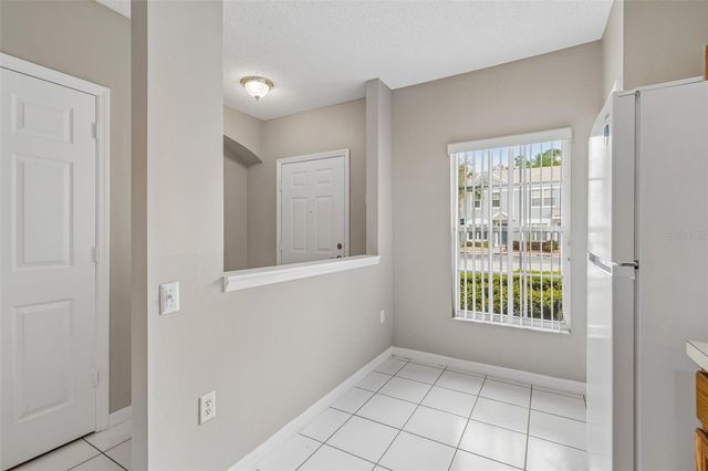 2237 LAKE WOODBERRY CIRCLE, Brandon, FL 33510